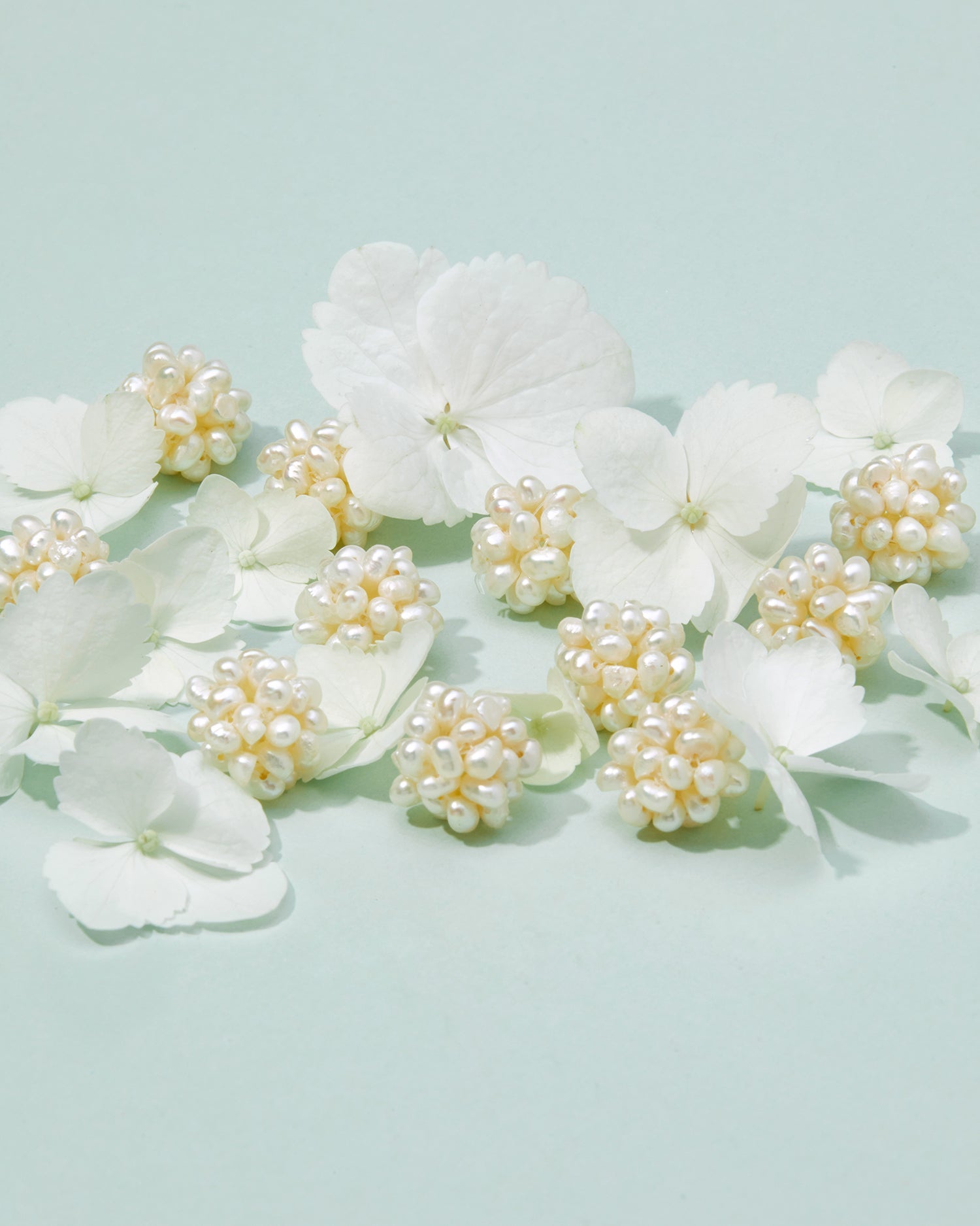 Pearl Clusters